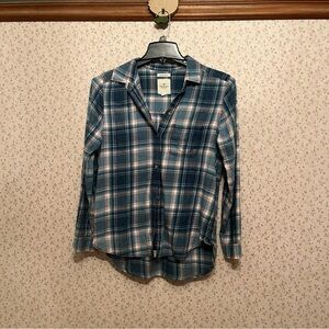 American Eagle Outfitters Boyfriend Fit Blue Plaid Shirt